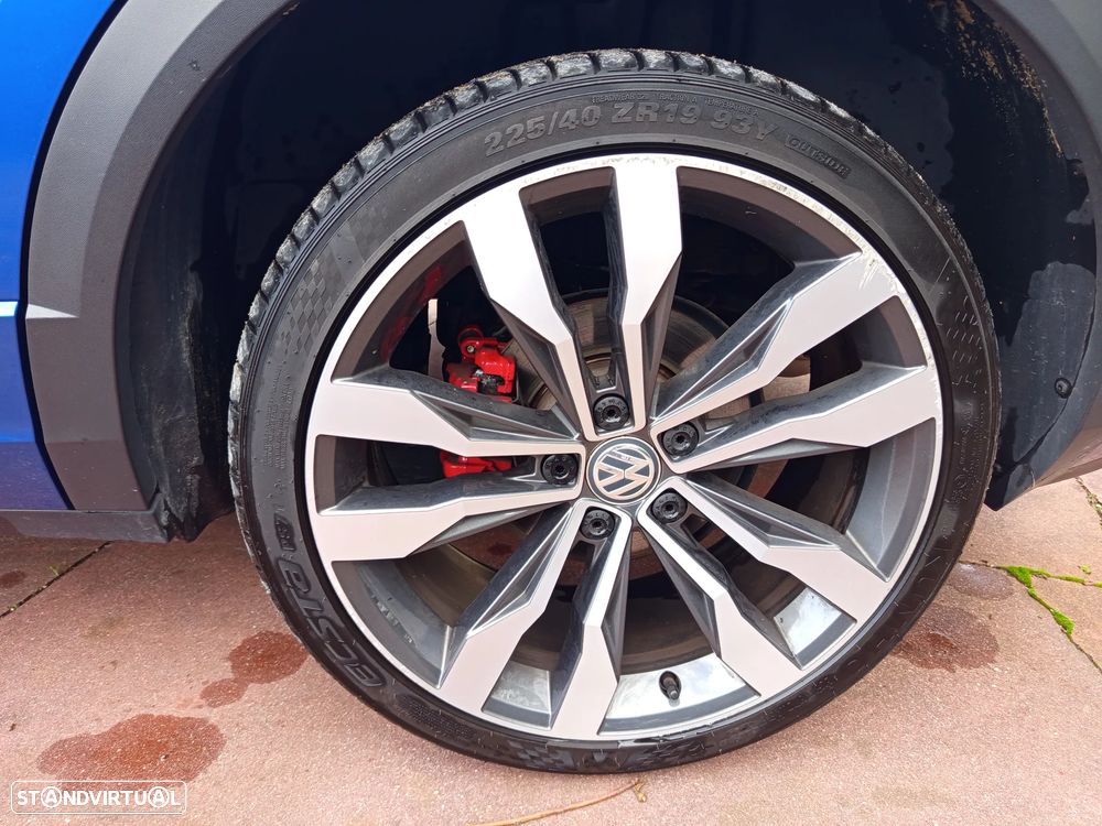 VW T-Roc 2.0 TSI OPF 4MOTION DSG R-Line - 12