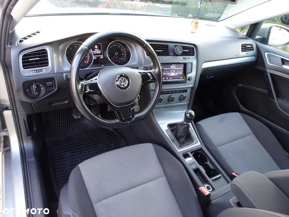 Volkswagen Golf 1.2 TSI BMT Trendline - 21