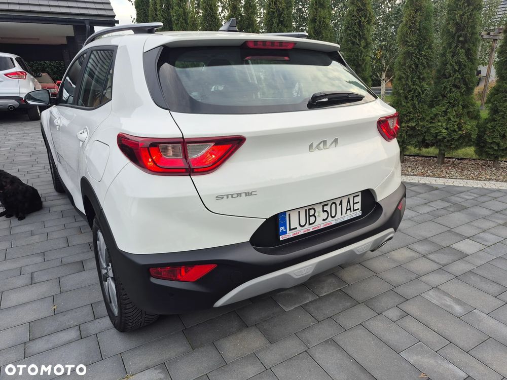 Kia Stonic - 12