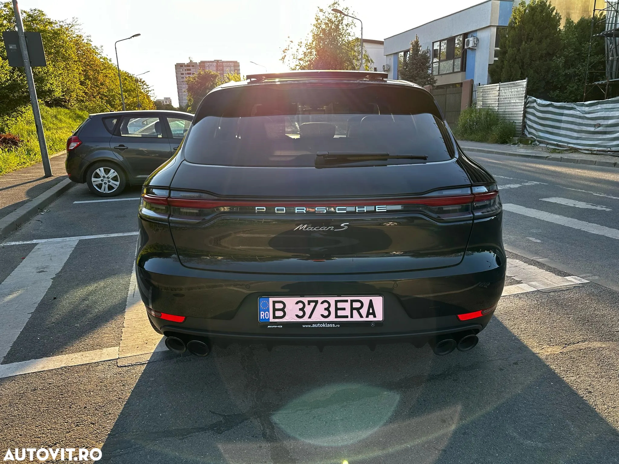 Porsche Macan S - 10