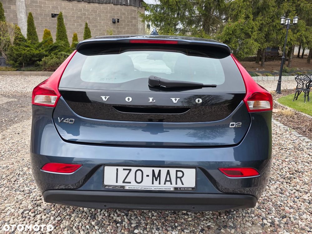 Volvo V40 D2 Momentum - 20