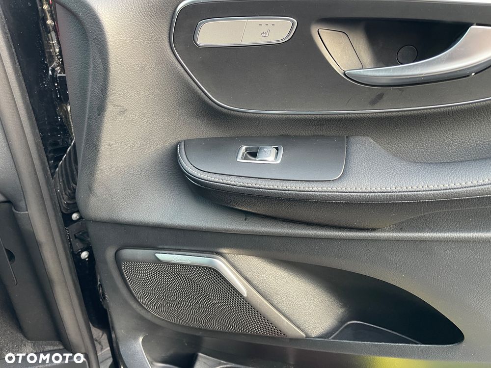 Mercedes-Benz Klasa V 300 d Avantgarde 9G-Tronic (ekstra d³) - 16