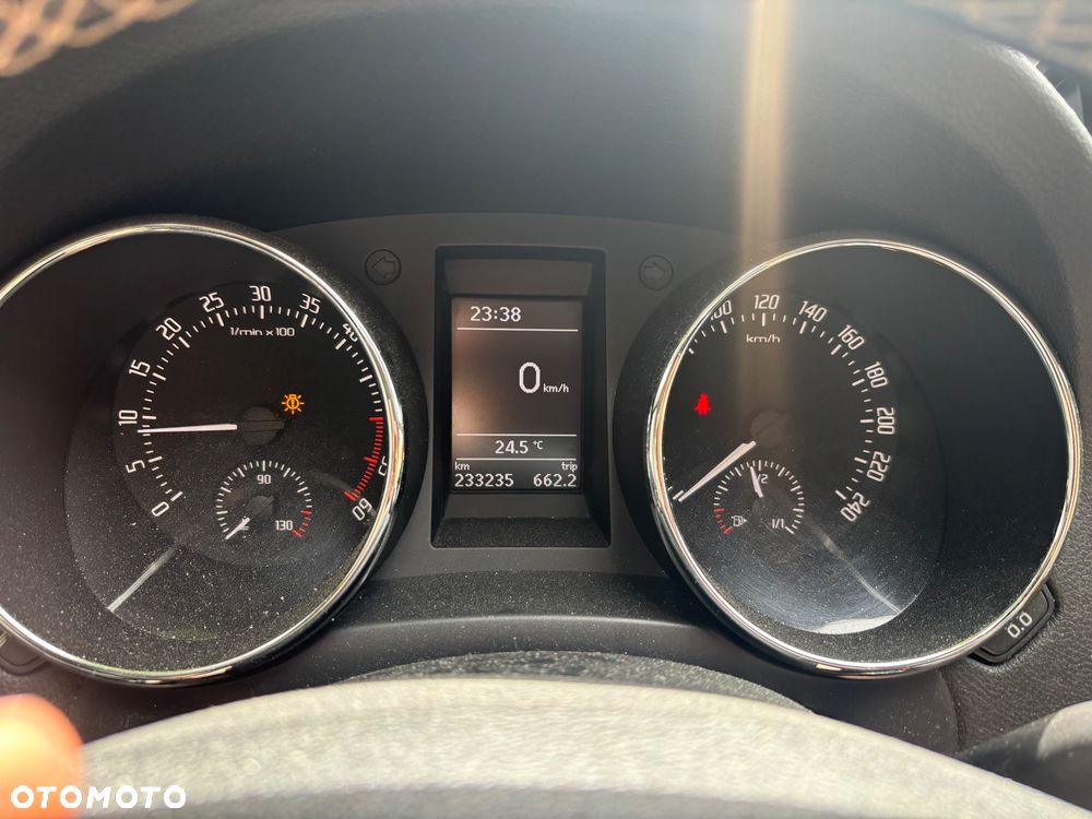 Skoda Yeti 2.0 TDI DPF 4x4 Adventure - 10