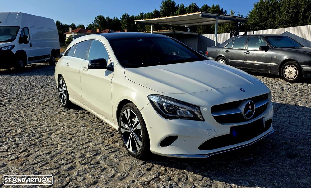 Mercedes-Benz CLA 200 d Shooting Brake Urban - 1