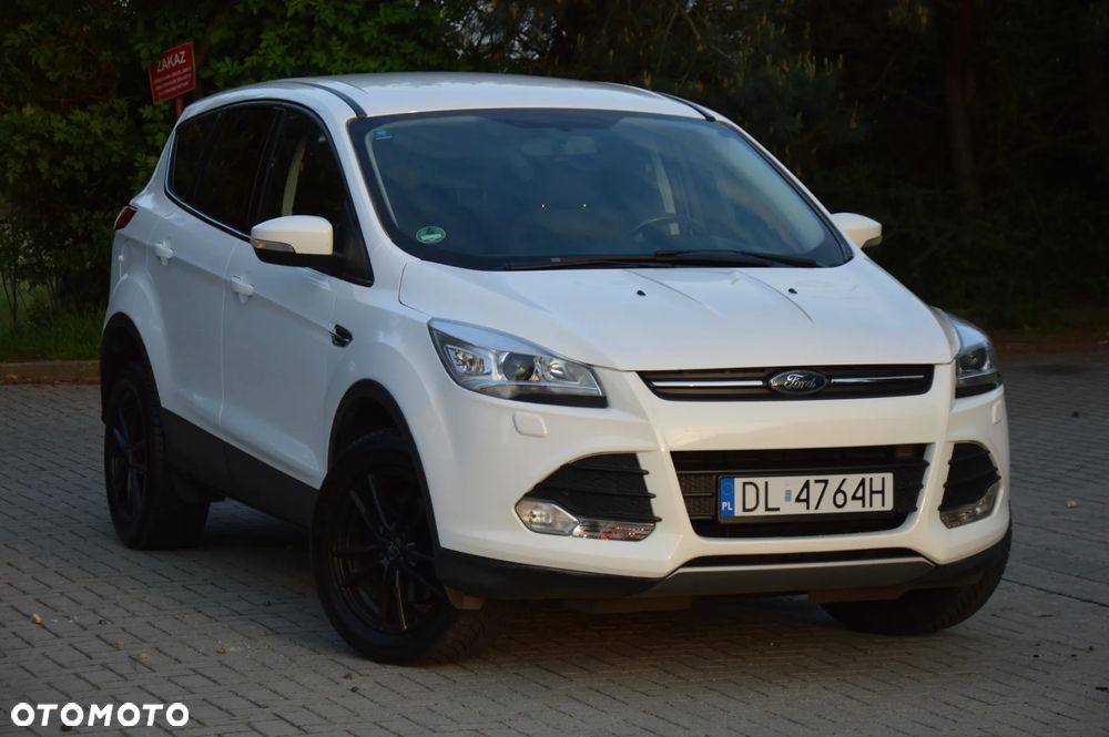 Ford Kuga 1.5 EcoBoost 2x4 SYNC - 2