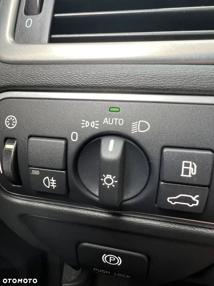 Volvo V70 D3 Drive-E Summum - 25