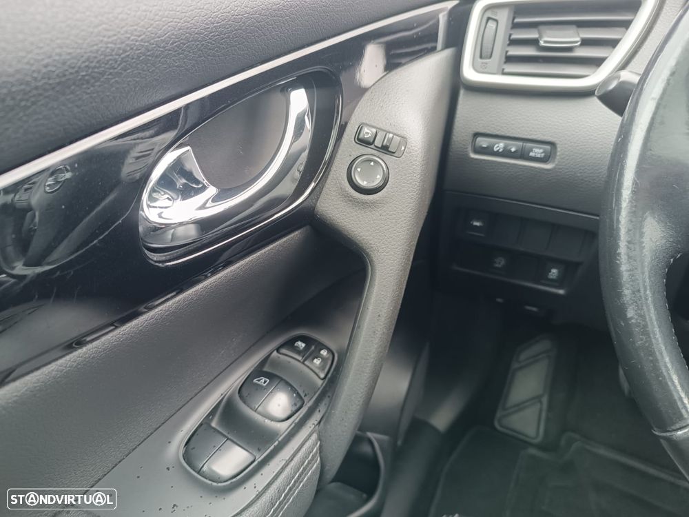 Nissan Qashqai 1.5 dCi Tekna Premium - 18