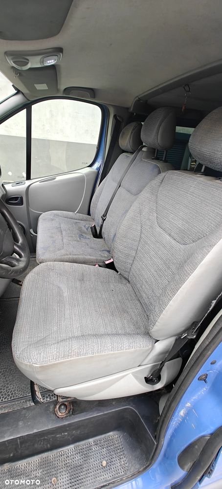 Renault TRAFIC - 10