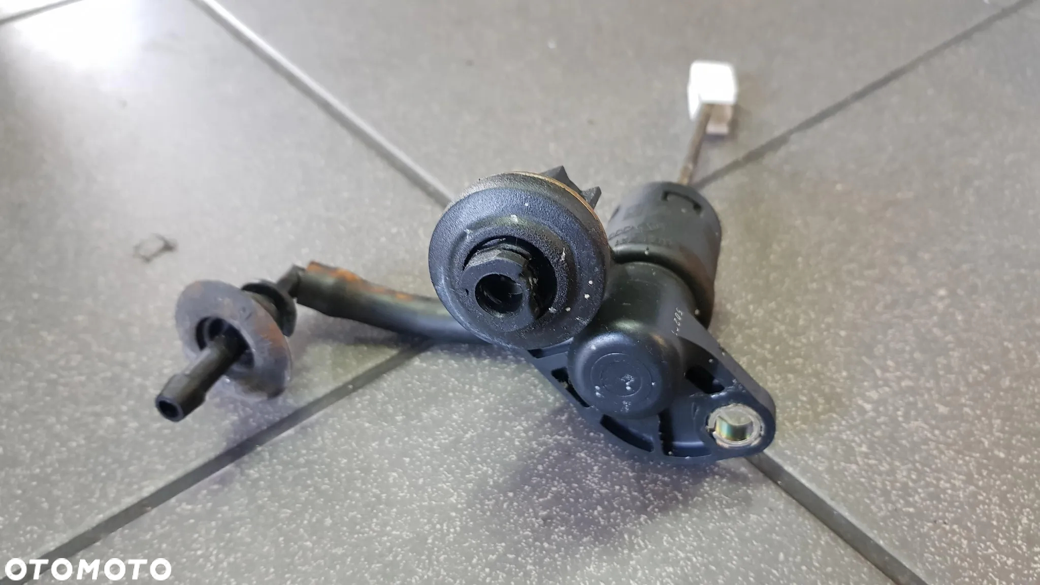POMPA POMPKA SPRZEŁGA AUDI A4 B6 B7 A6 C6 8E1721401L - 3