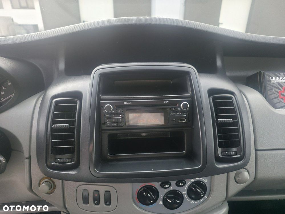 Opel Vivaro - 9