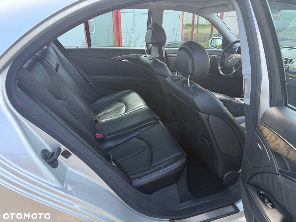 Mercedes-Benz Klasa E 320 Avantgarde - 6