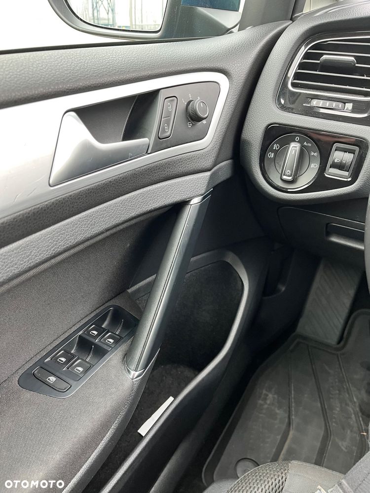 Volkswagen Golf - 7