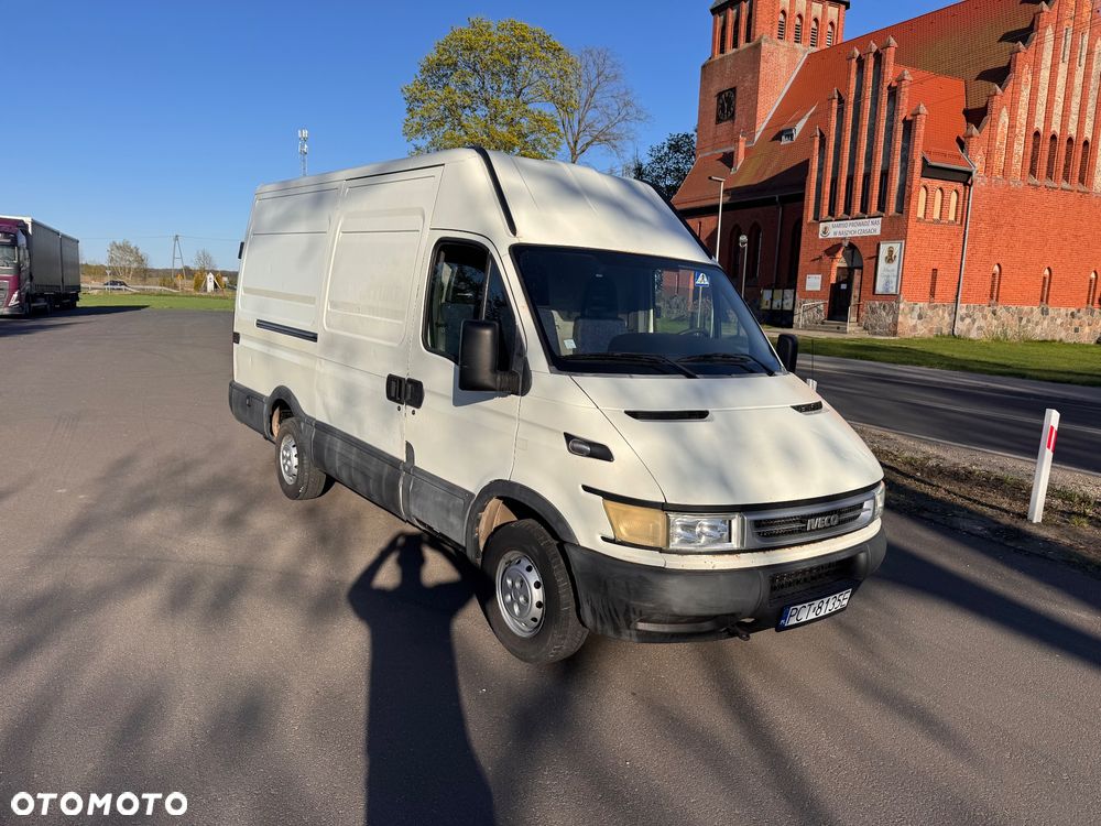Iveco Daily 35S12 Średni - 3