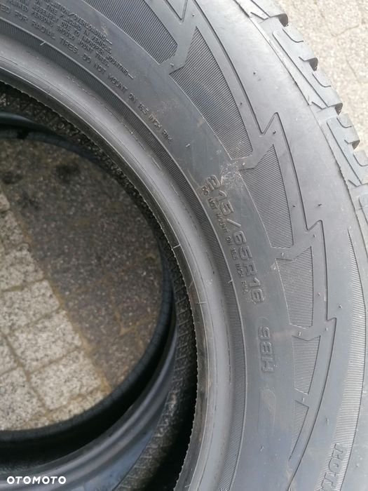 215/65R16 98H Goodyear Ultragrip perfomance para Zima - 5