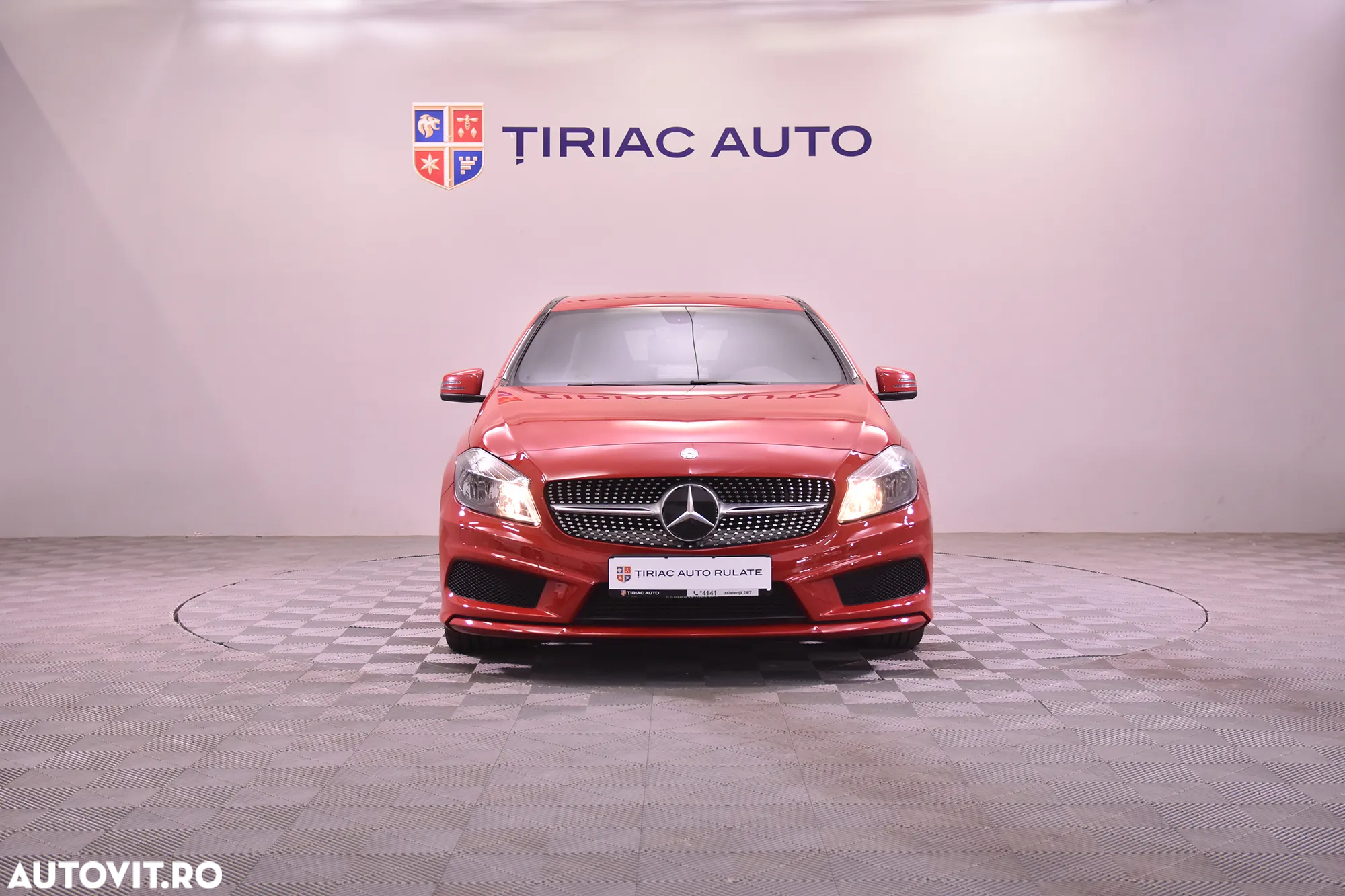 Mercedes-Benz A 180 AMG Line - 8