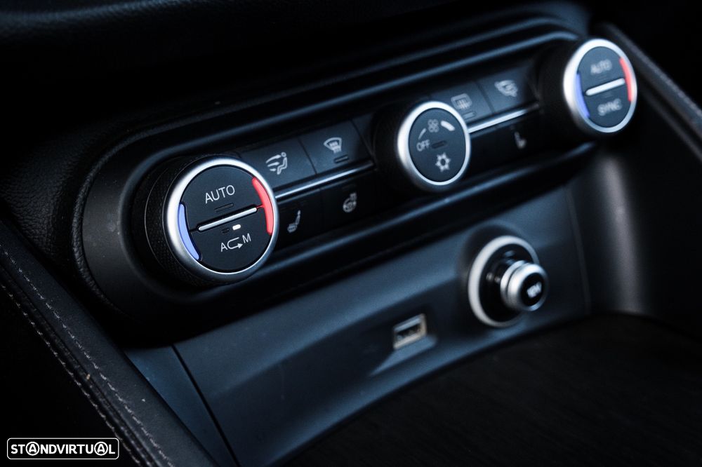 Alfa Romeo Stelvio 2.2 D Veloce Ti Q4 AT8 - 28