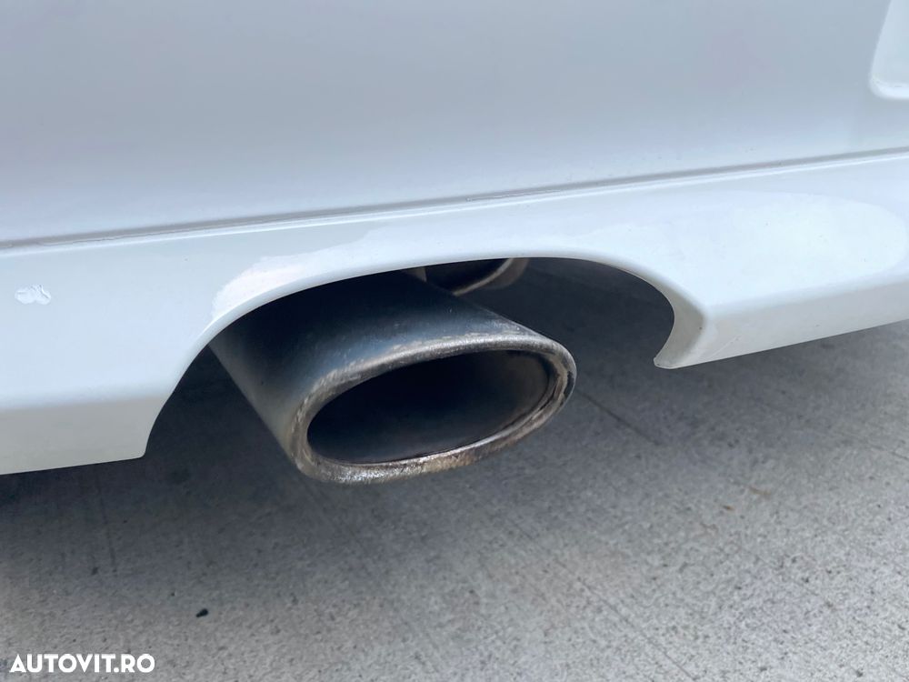 BMW Seria 1 120d DPF Aut. Edition Lifestyle - 22