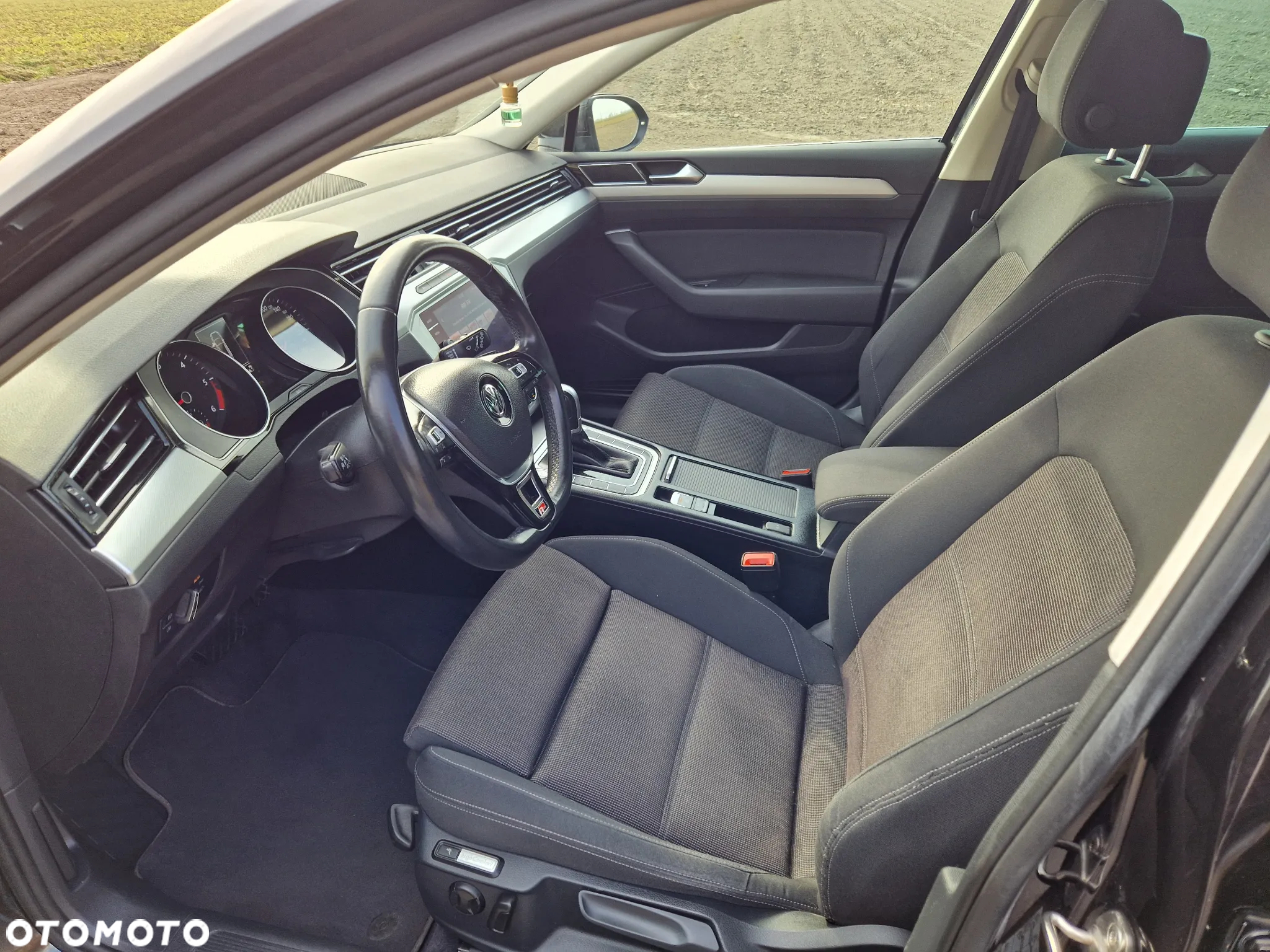Volkswagen Passat 2.0 TDI BMT SCR Comfortline DSG7 - 23