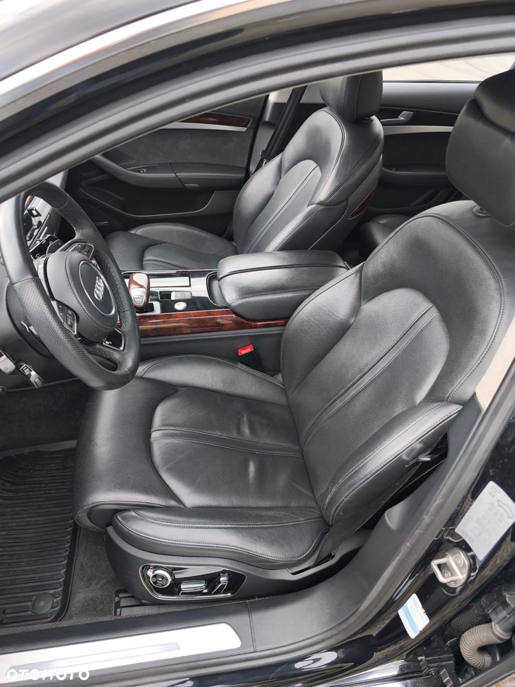 Audi A8 4.2 TDI Quattro - 12