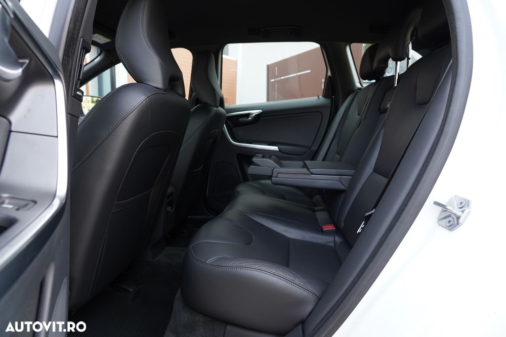 Volvo XC 60 - 10