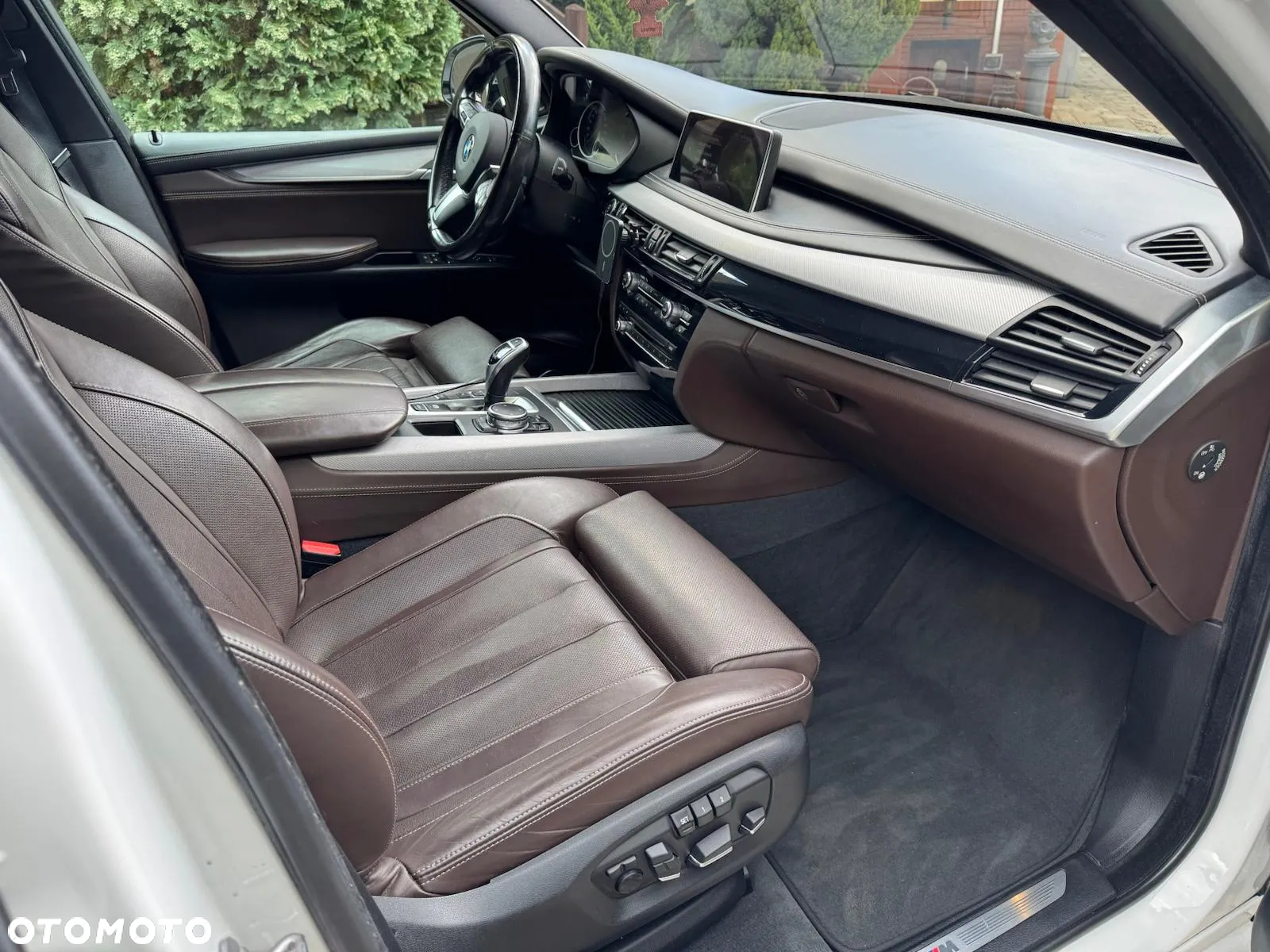 BMW X5 xDrive40d - 8