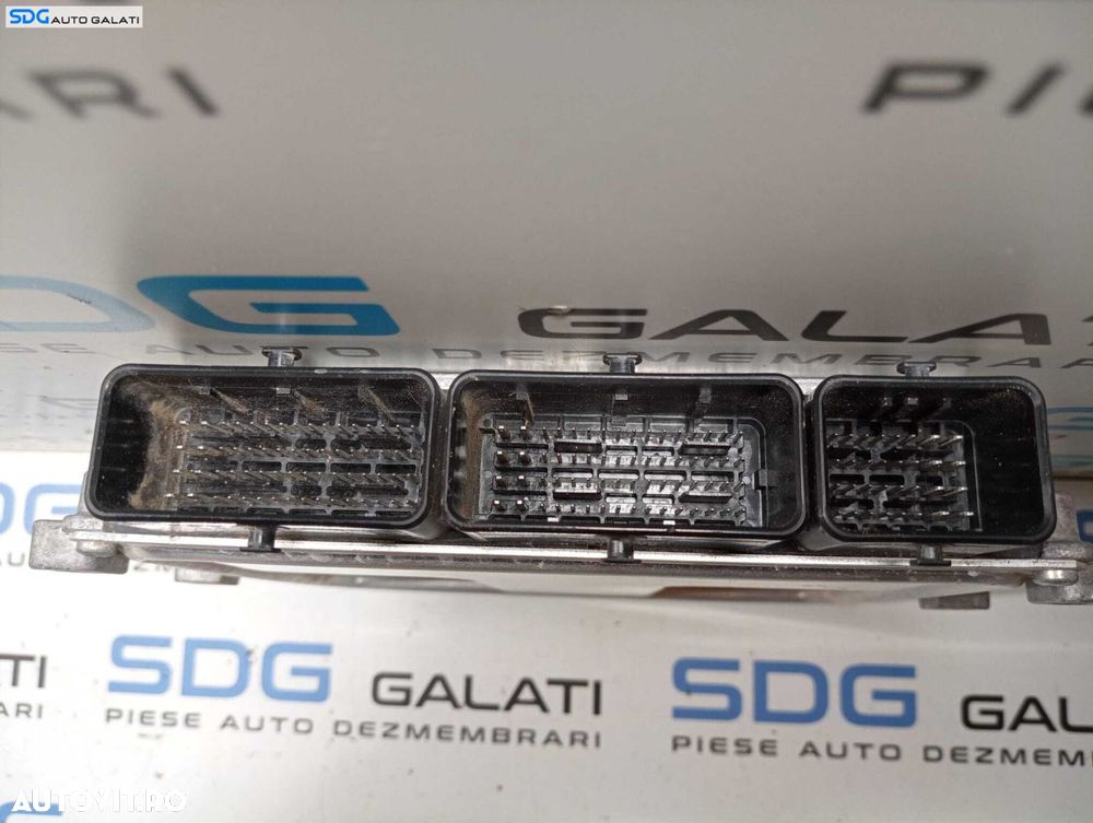 ECU Calculator Motor Dacia Sandero 2 0.9 TCE 2012 - 2012 Cod V29072784A 237107175R 237105499R [M5088] - 3