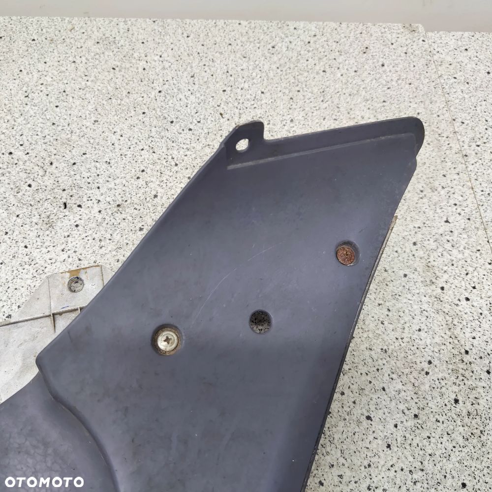 Owiewka, osłona lewa, bok, boczek lewy, wypełnienie lewe Yamaha R1 - 9