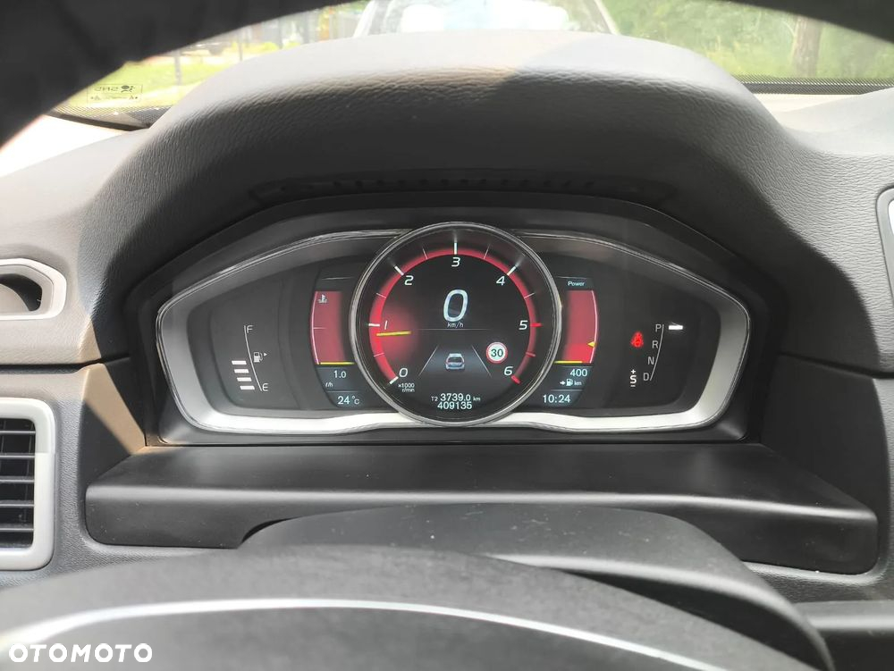 Volvo XC 70 D4 Drive-E Summum - 8