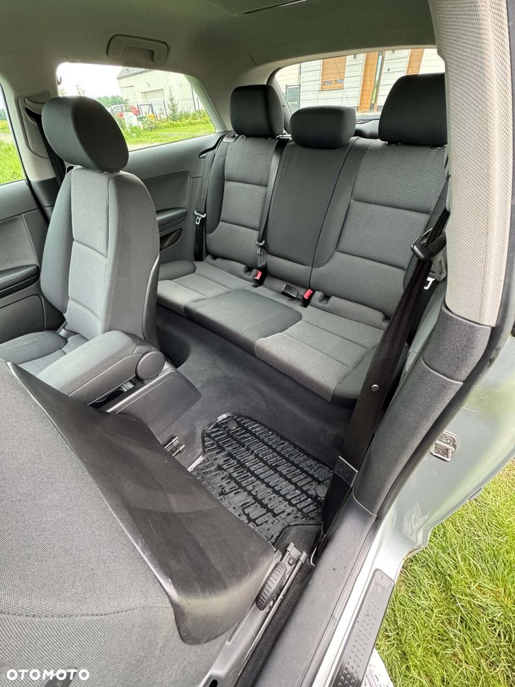 Audi A3 3-drzwiowe 1.6 Ambiente - 14