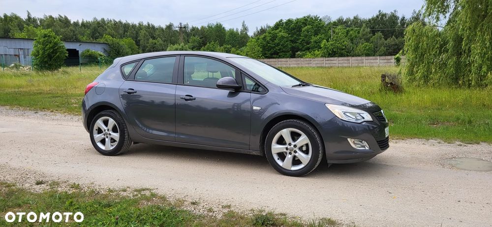 Opel Astra 1.4 T Enjoy - 7