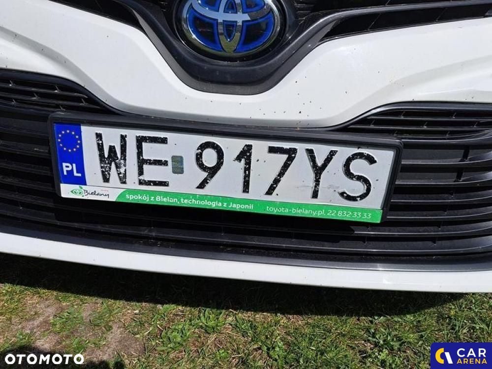 Toyota Camry - 11