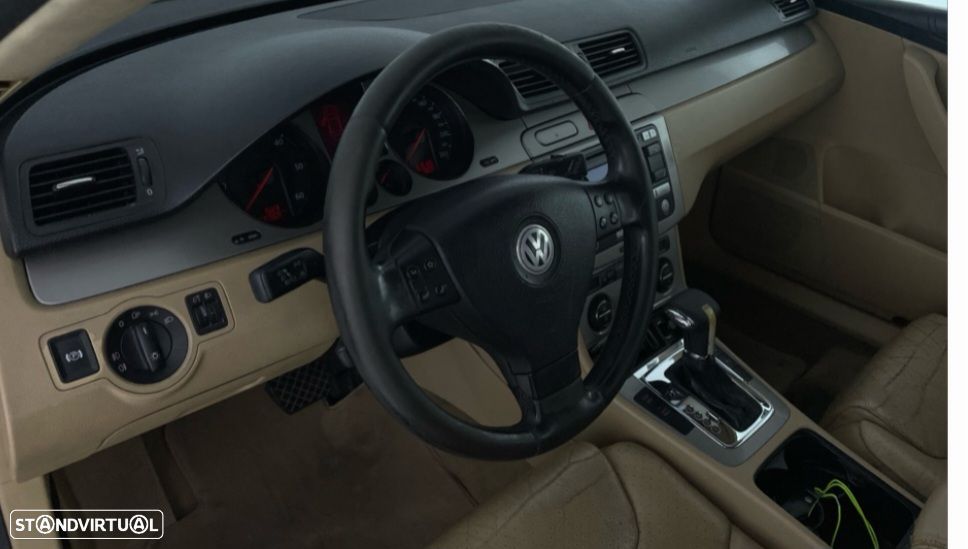 VW Passat Variant 2.0 TDi Confortline DSG - 7