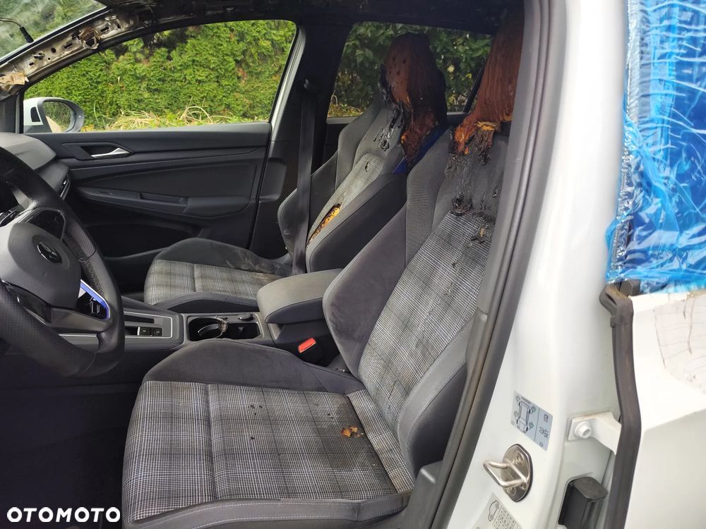 Volkswagen Golf 1.4 eHybrid OPF DSG GTE - 27