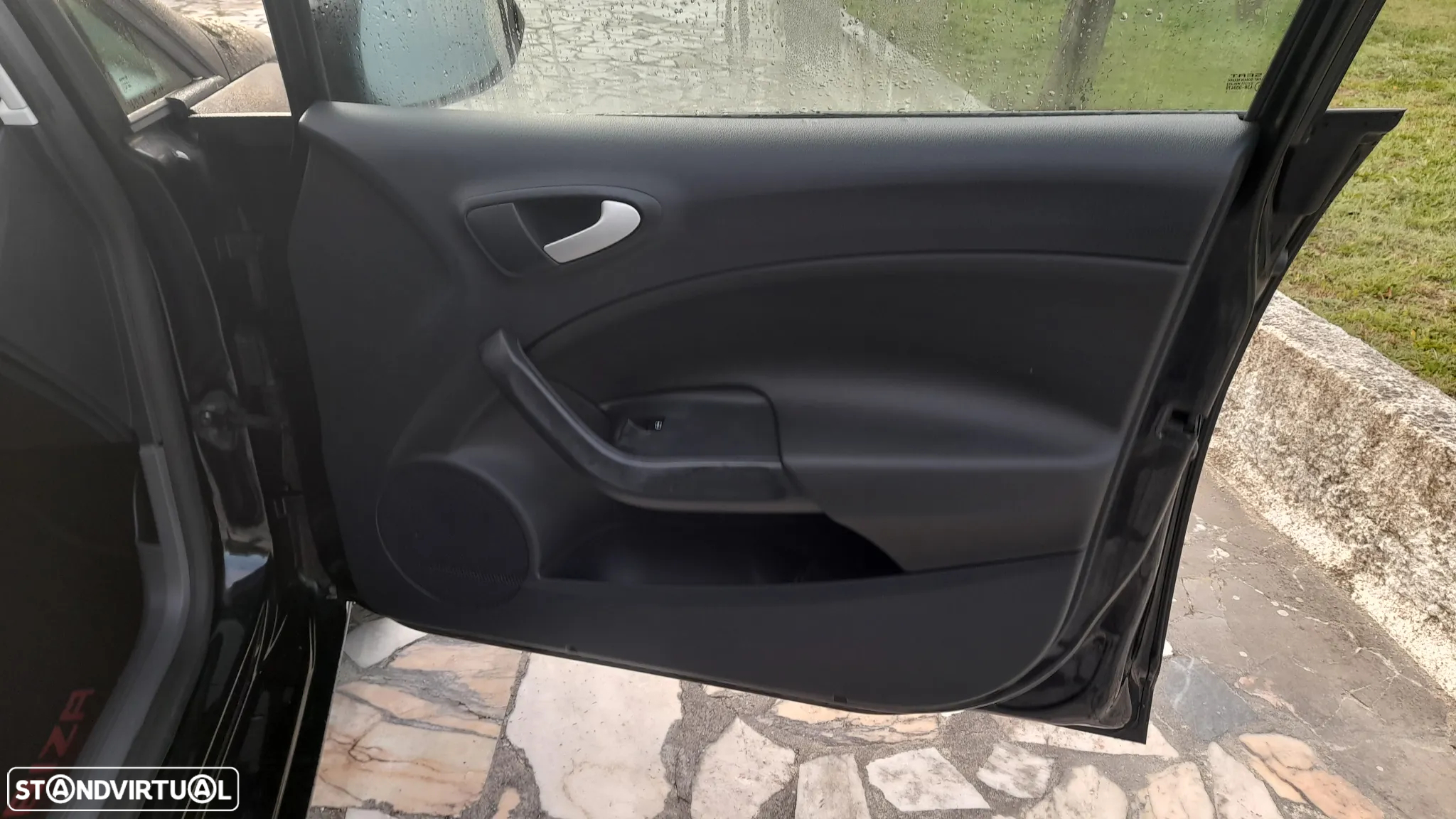 SEAT Ibiza 1.2 TSi 25 Anos - 38