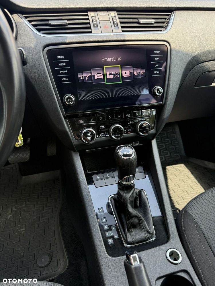 Skoda Octavia - 16