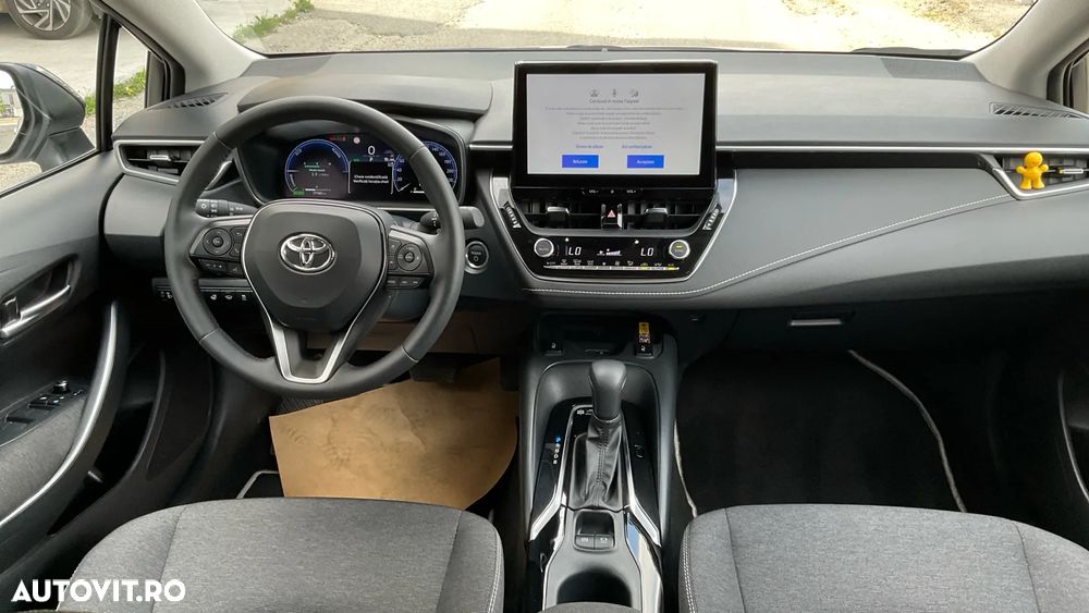 Toyota Corolla 1.8 HSD Dynamic - 9