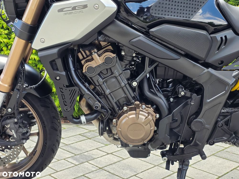 Honda CB - 21