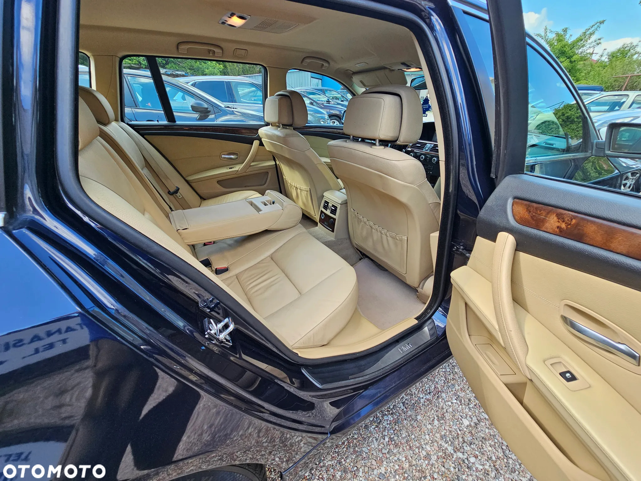 BMW Seria 5 530d xDrive Touring - 6