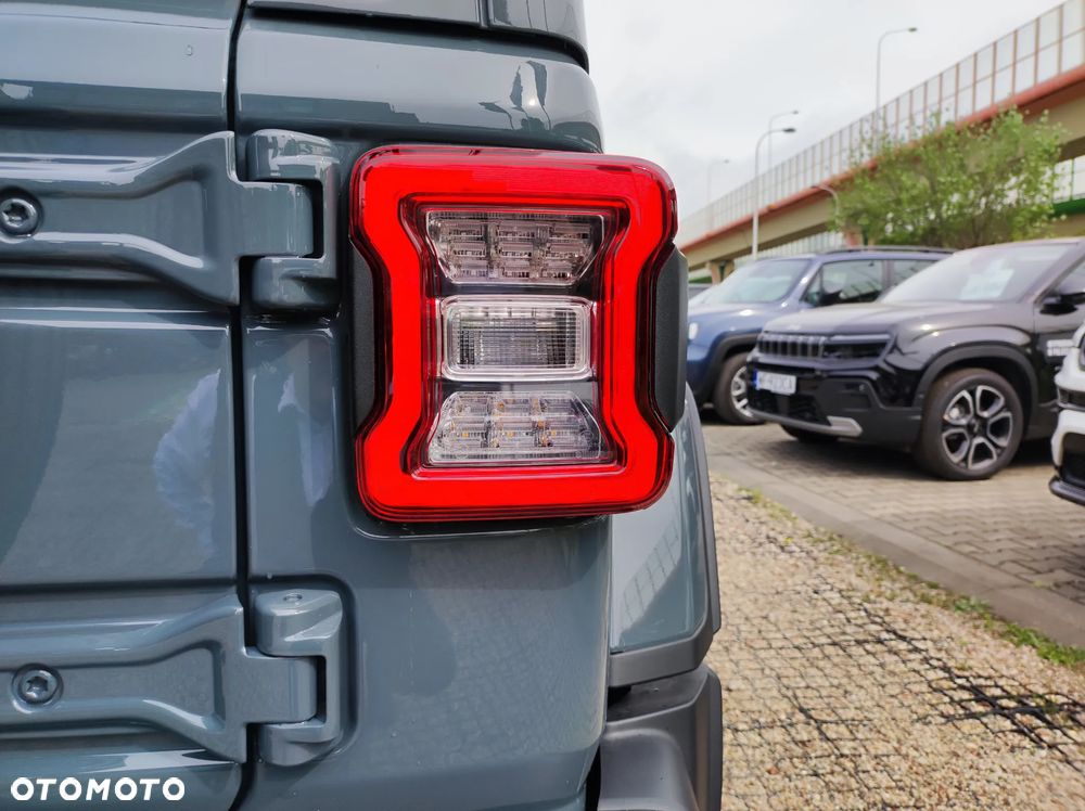 Jeep Wrangler Unlimited 2.0 Turbo PHEV 4xe Sahara - 17