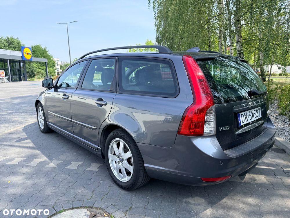 Volvo V50 1.6D DRIVe Momentum - 5