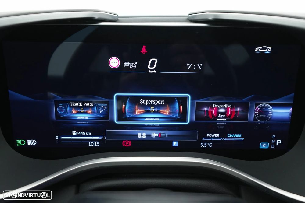 Mercedes-Benz AMG GT 43 - 44