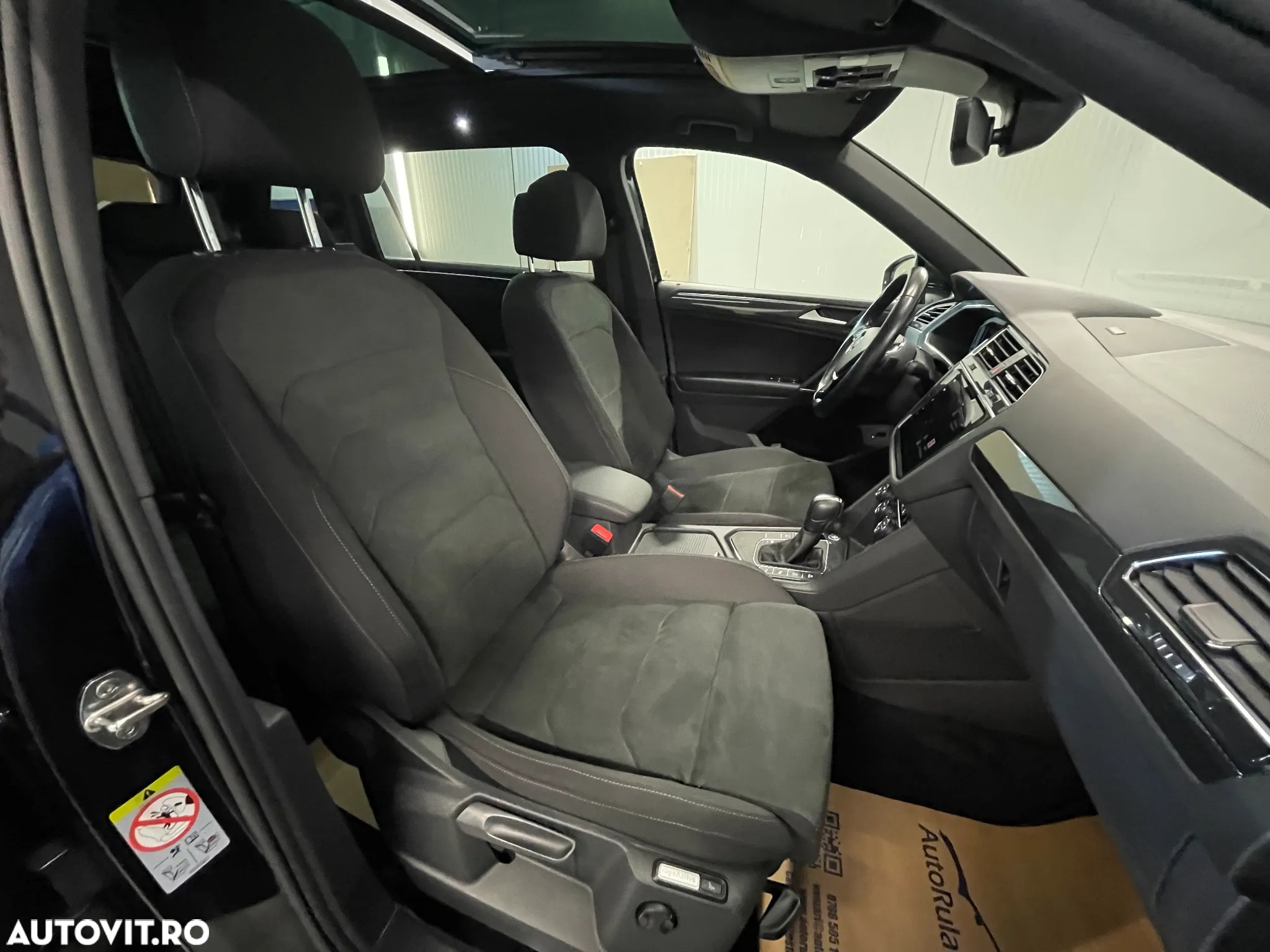 Volkswagen Tiguan Allspace 2.0 TDI DSG R-Line - 10