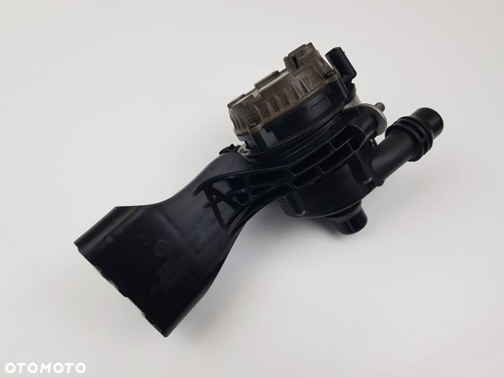 Dodatkowa Pompa Pompka wody BMW G20 X3 G01 2.0i 8651288 - 7