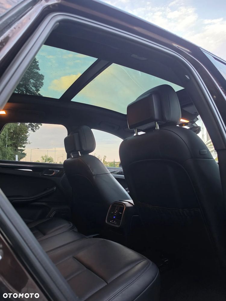 Porsche Macan - 27