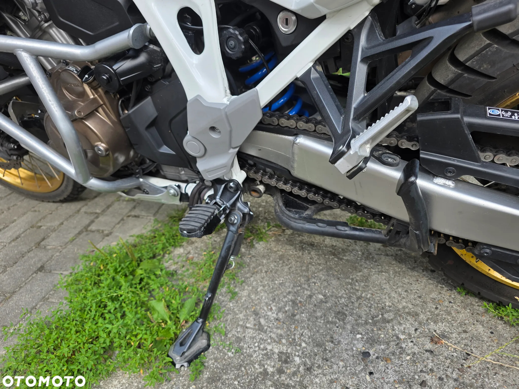 Honda CRF - 12