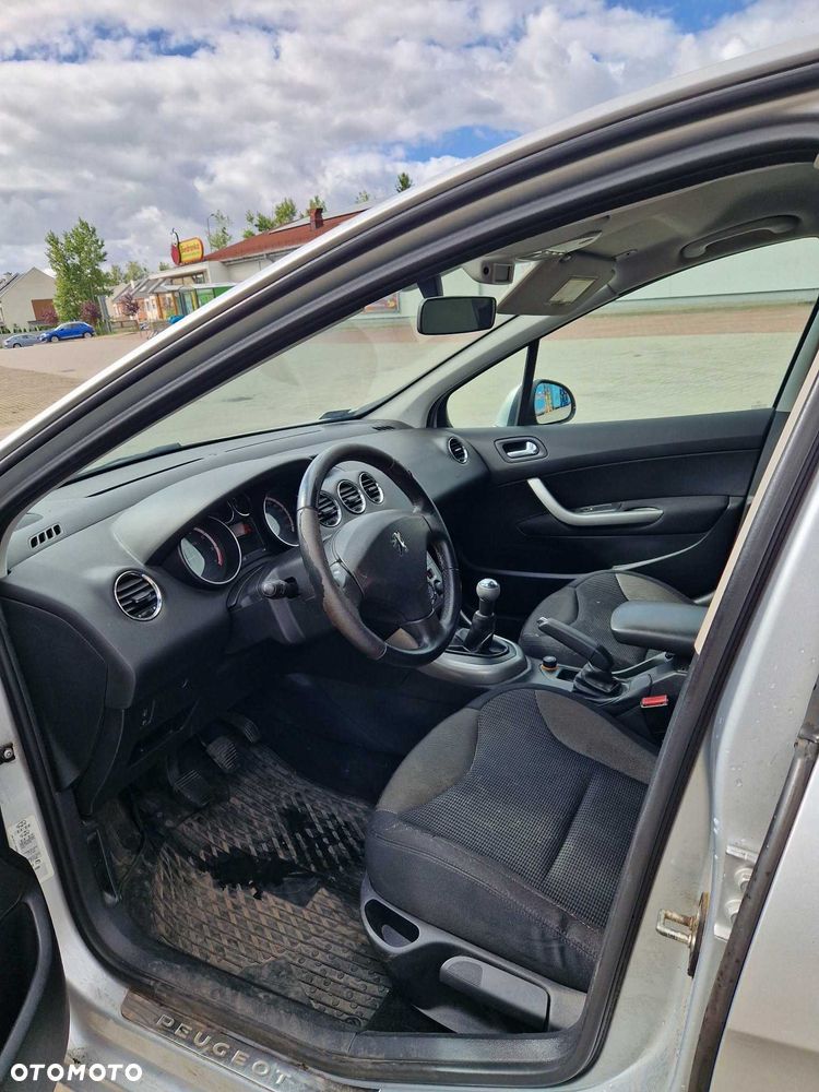 Peugeot 308 - 5