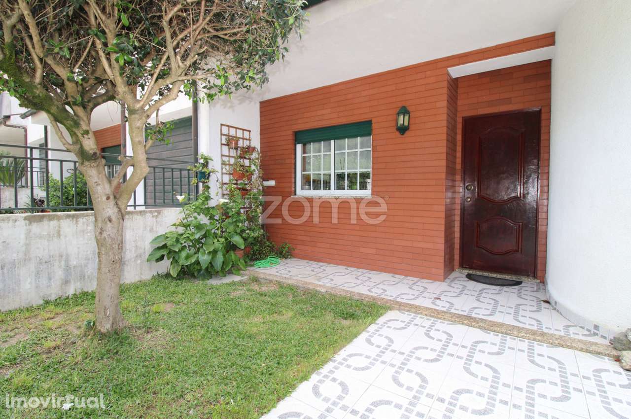 Moradia T3 de Gaveto em Ponte, Guimarães - Grande imagem: 2/31