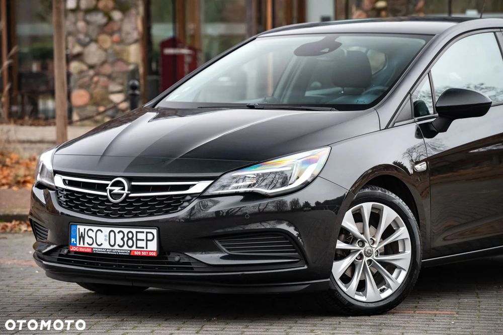 Opel Astra 1.4 Turbo Edition - 9