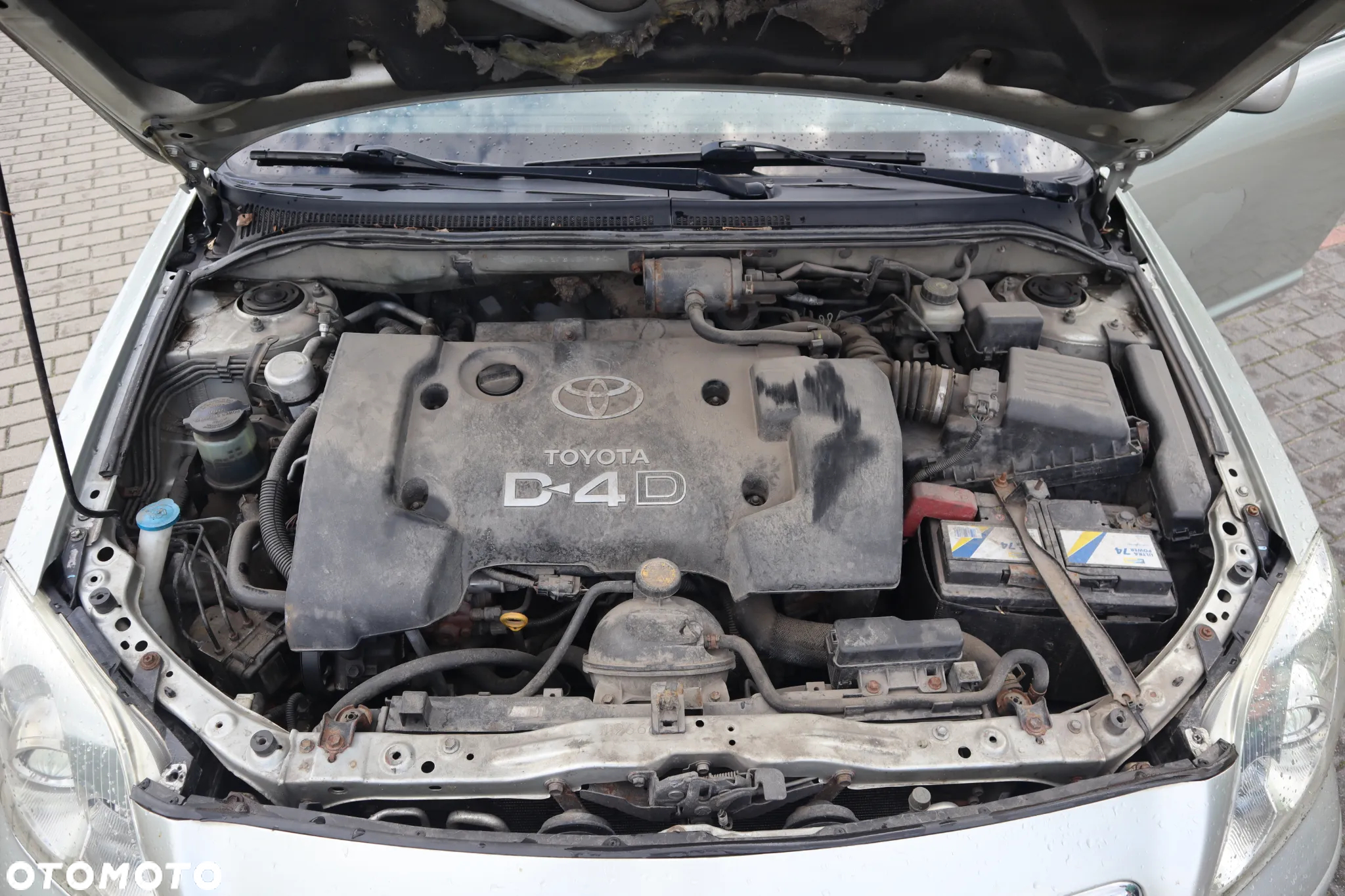Toyota Avensis 2.0 D-4D Combi - 18