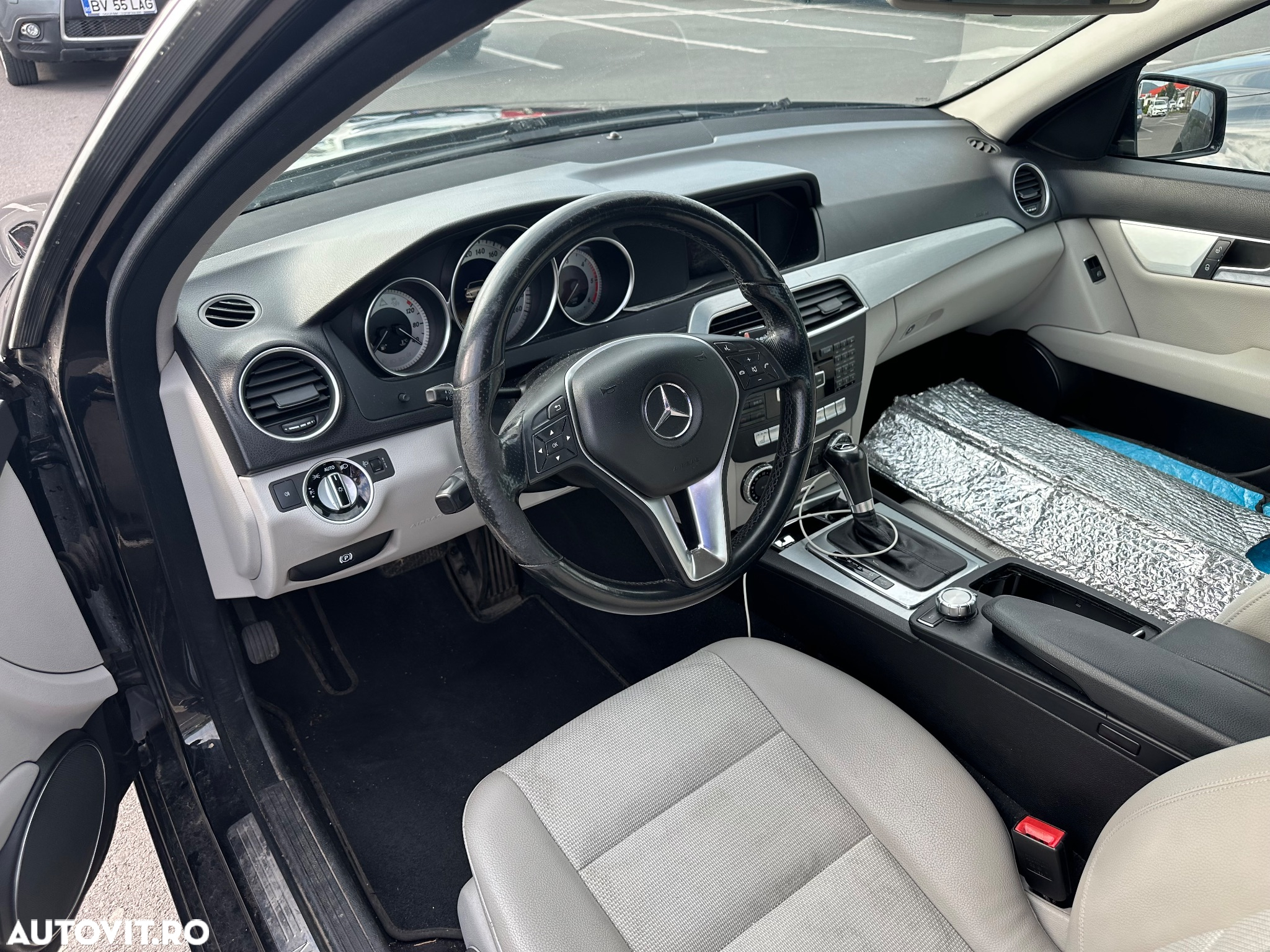 Mercedes-Benz C - 8